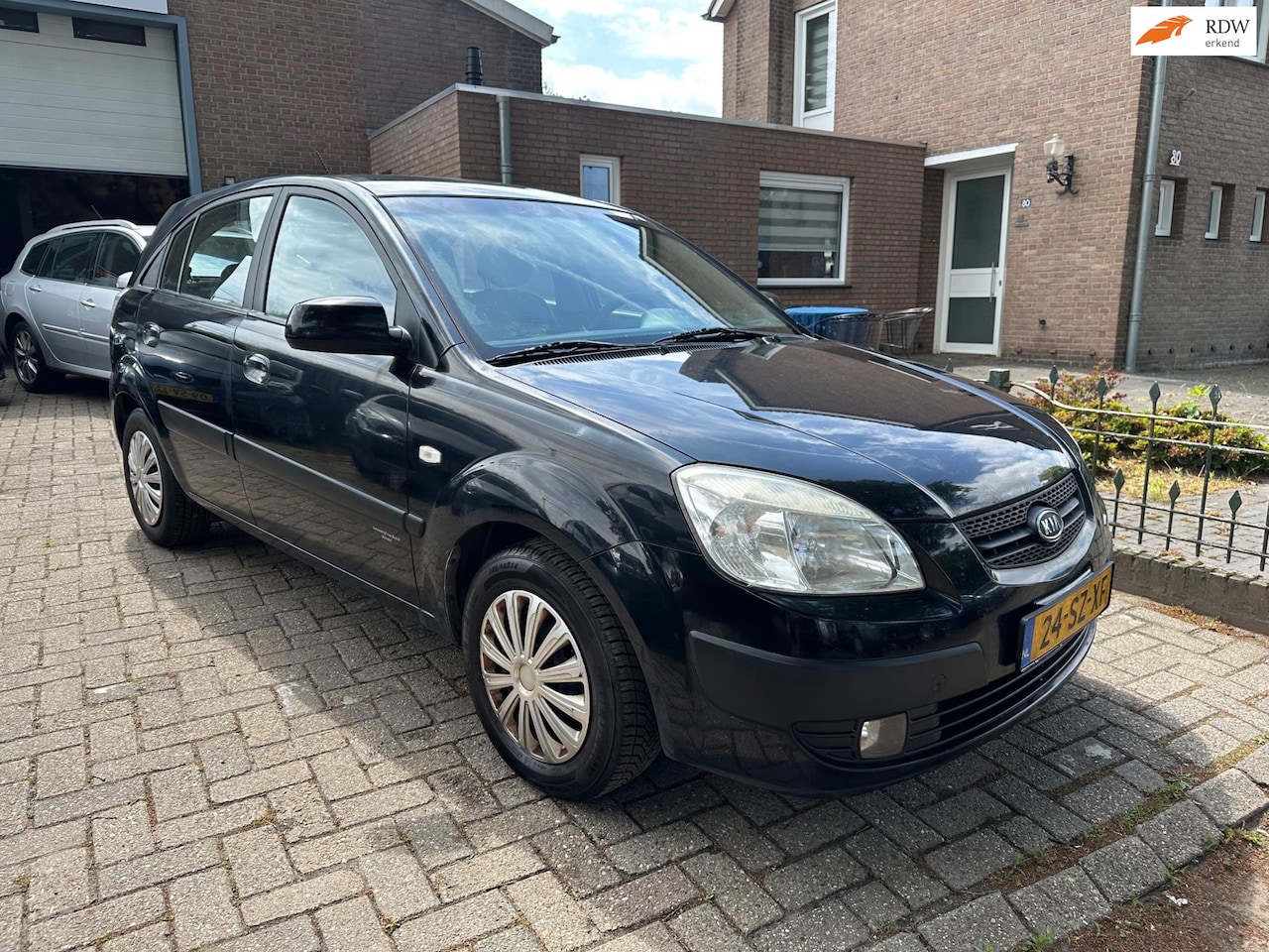 Kia Rio - 1.4 X-tra 1.4 X-tra ( airco) - AutoWereld.nl