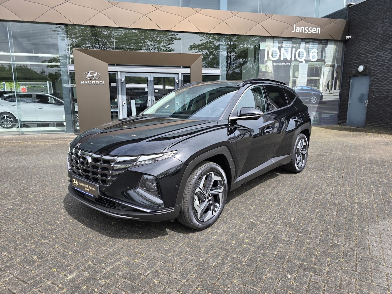 Hyundai Tucson - 1.6 T-GDI PHEV Premium Sky 4WD 1.6 T-GDI PHEV Premium Sky 4WD - AutoWereld.nl