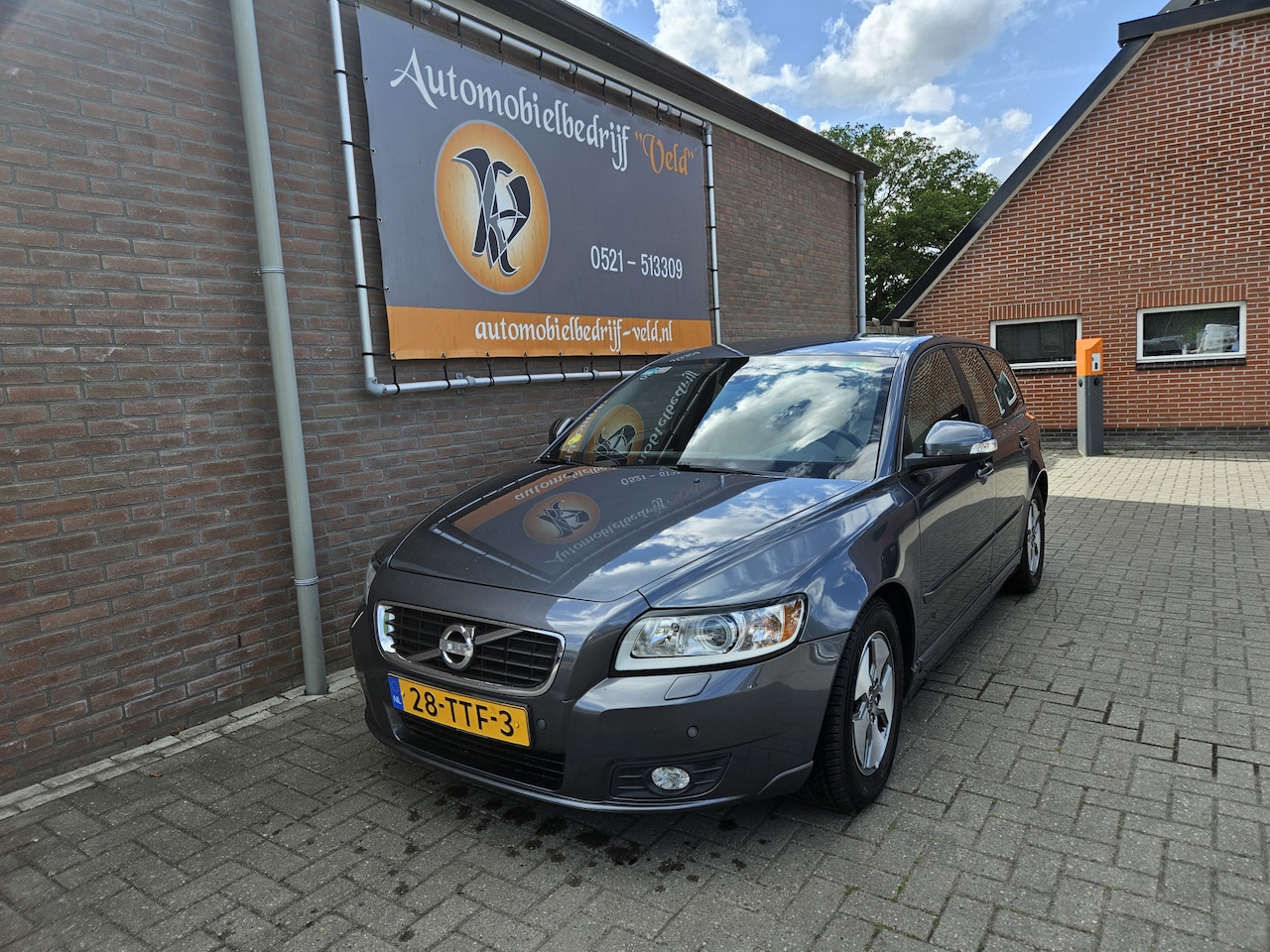 Volvo V50 - 1.6 D2 S/S Limited Edition 1.6 D2 S/S Limited Edition - AutoWereld.nl