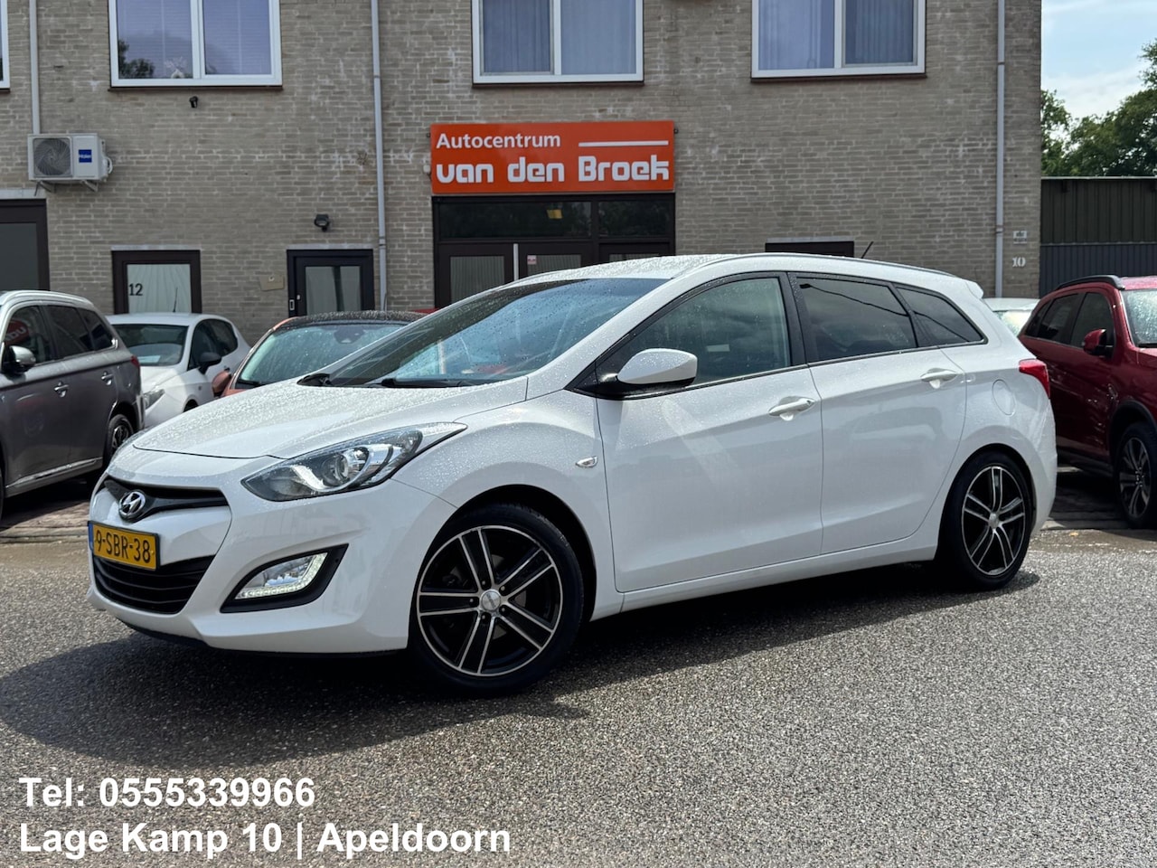 Hyundai i30 Wagon - 1.6 GDI i-Motion 135Pk Cruise Ctr Airco Pdc Trekhaak Lmv - AutoWereld.nl
