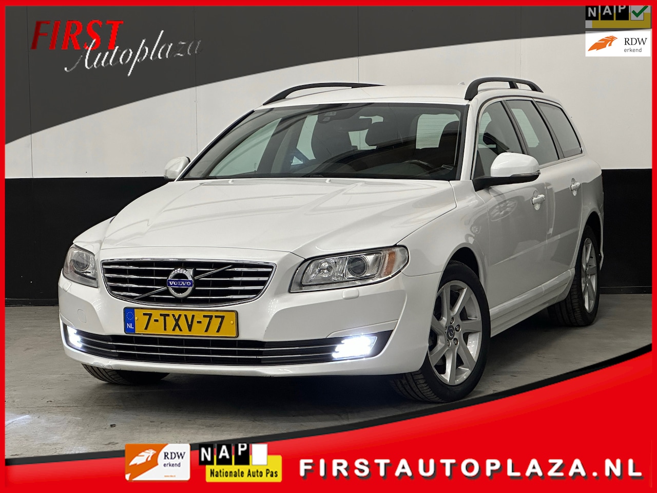 Volvo V70 - 1.6 T4 Nordic+ VIRTUEEL/NAVI/LEDER/CRUISE/AIRCO | NETTE AUTO ! - AutoWereld.nl