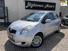 Toyota Yaris - 1.3 VVTi Sol 5Deurs | Airco | Trekhaak | Parkeersensoren