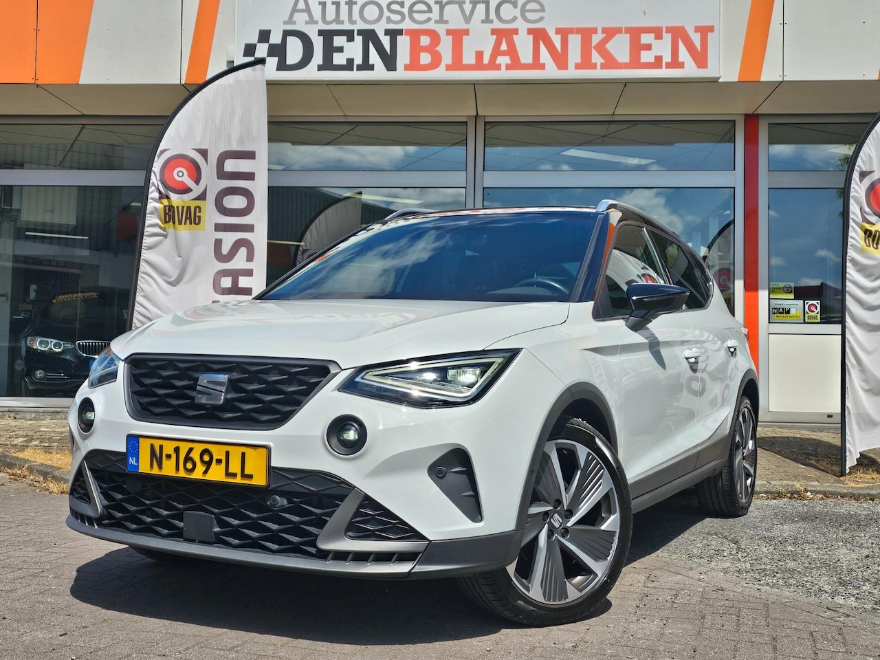 Seat Arona - 1.0 TSI FR Business Intense Automaat BJ.2021 / Navi / Full Led / Digi Dash / Camera / 18"L - AutoWereld.nl