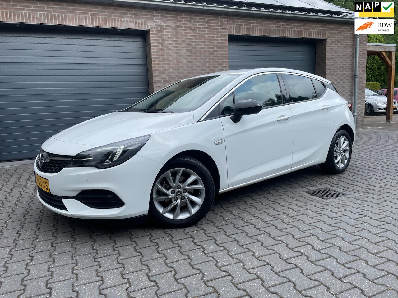 Opel Astra - 1.2 Business Elegance CAMERA APPLE ECC NAVI 2021 - AutoWereld.nl