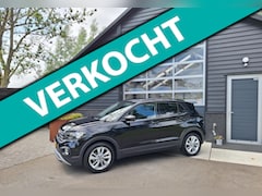 Volkswagen T-Cross - 1.0 TSI Life 1e Eig. BTW-Auto, Adap. Cruise-Control, Full-Map Navi. Climate-Control. Apple