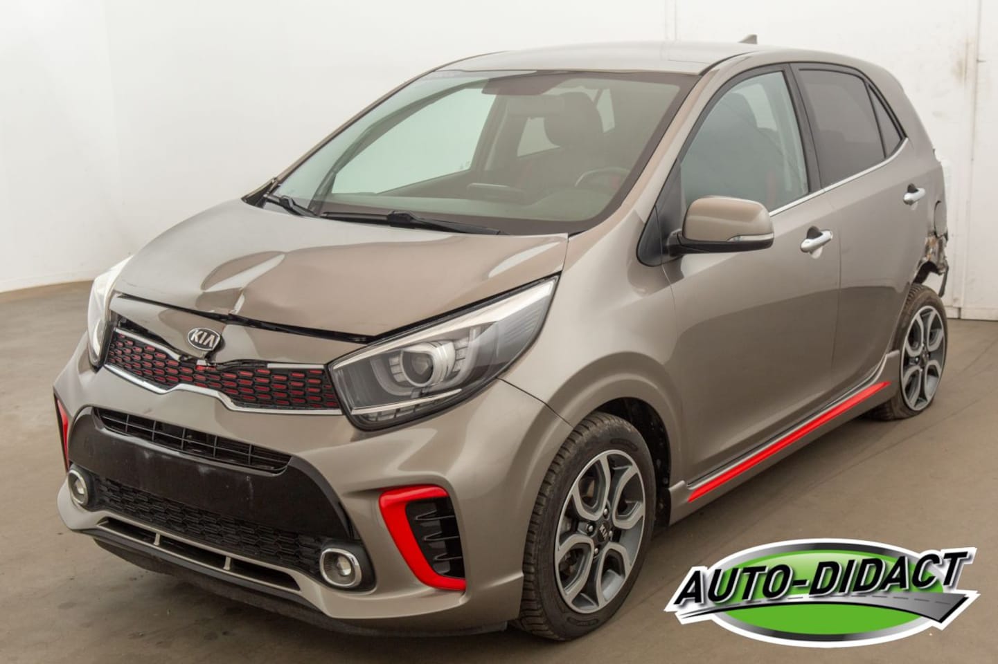 Kia Picanto - 1.0 GT-Line Navi Leder - AutoWereld.nl