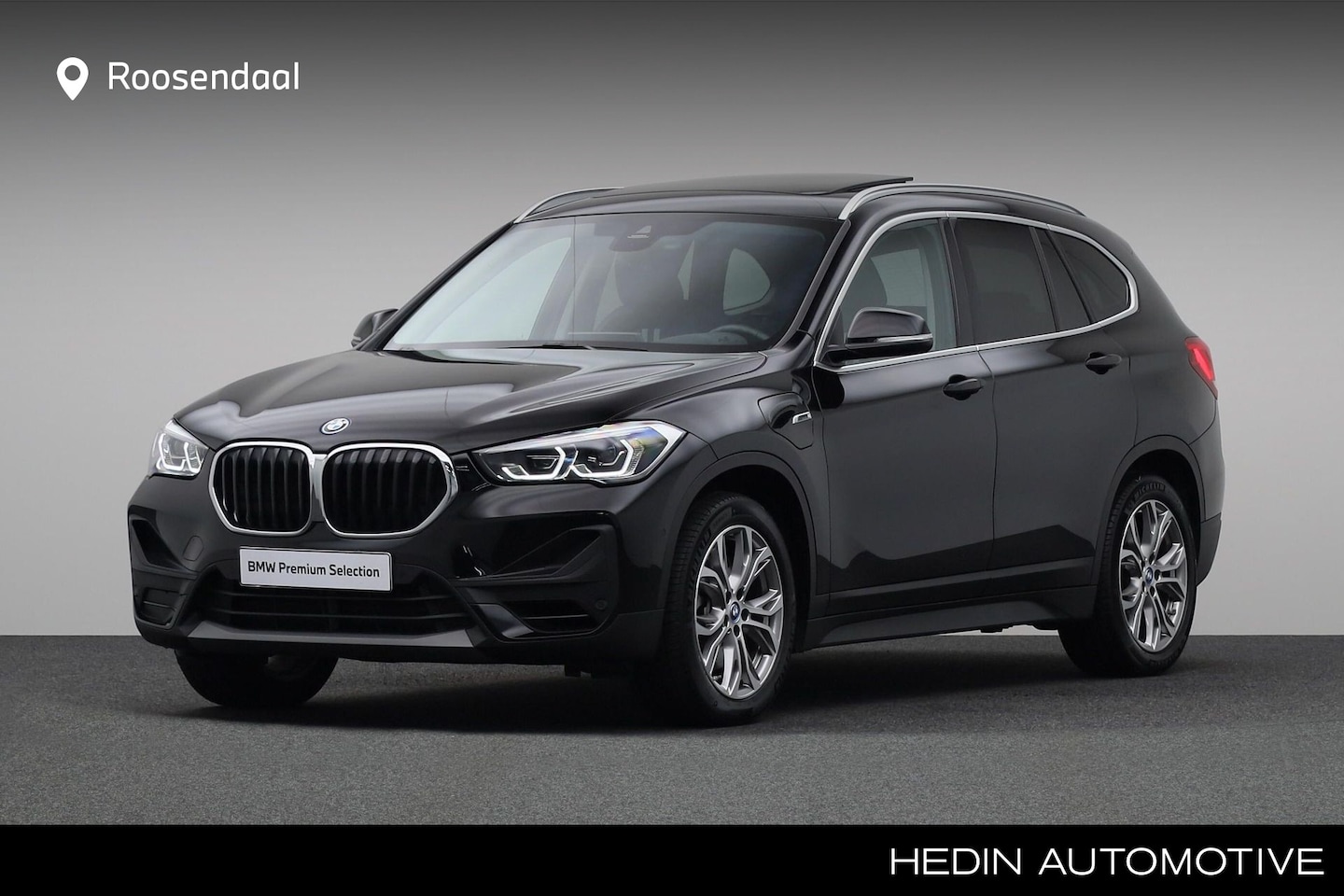 BMW X1 - xDrive25e eDrive Edition | Navigatie Plus | Stoelverwarming | Schuif-/ Panoramadak | HiFi - AutoWereld.nl