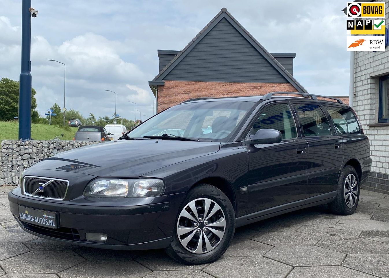 Volvo V70 - 2.4 Comfort Line 2.4 Comfort Line - AutoWereld.nl