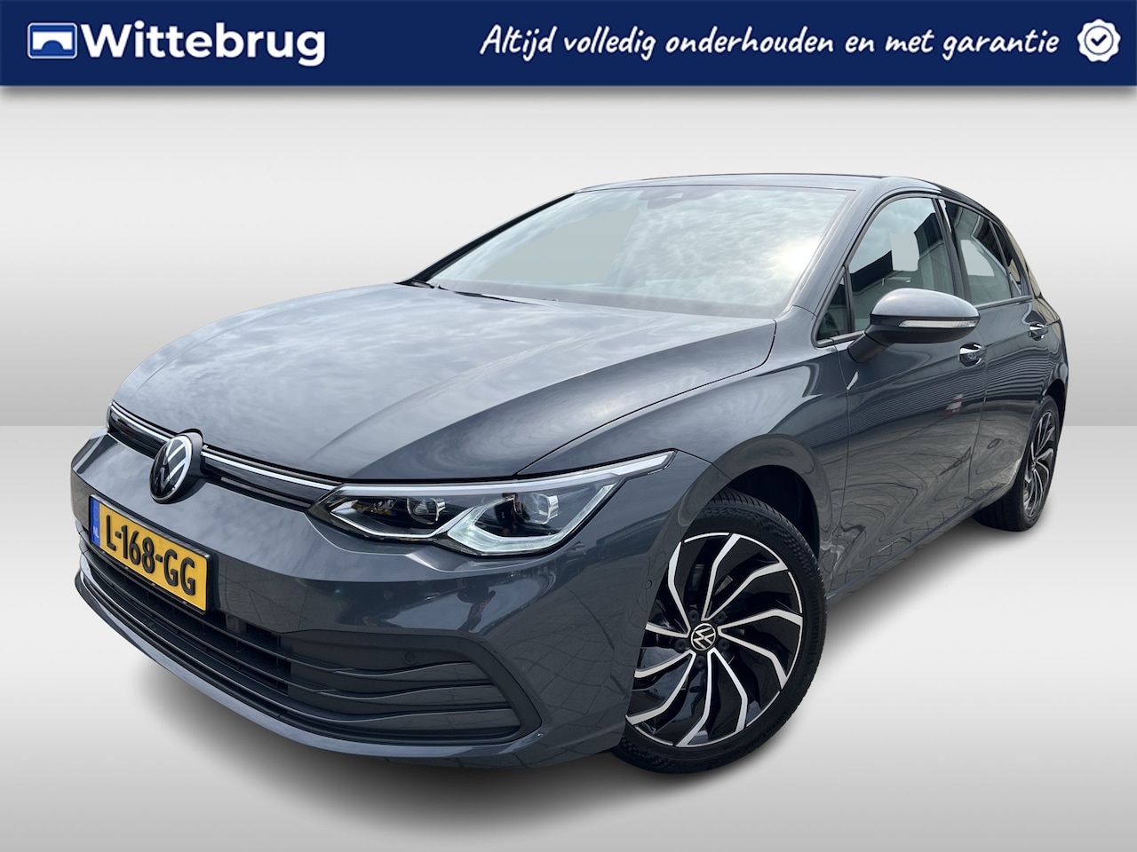 Volkswagen Golf - 1.0 eTSI Life Business DSG Automaat Navigatie / Parkeersensoren / LED / Camera / Clima / A - AutoWereld.nl