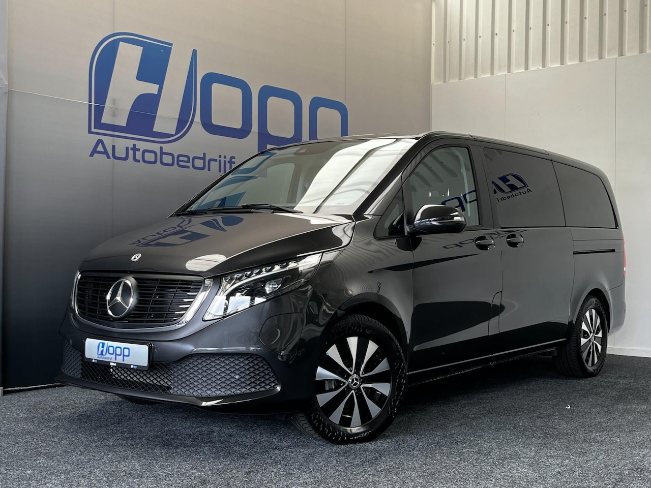 Mercedes-Benz EQV - 300 L2 - 8 Pers. - Elec. klep - Adap. Cruise - Camera - Incl. Garantie - AutoWereld.nl