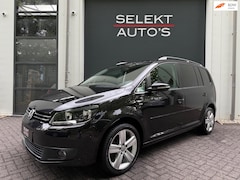 Volkswagen Touran - 1.2 TSI Life 105 Pk Pano/Climate/Cruise/Navi/Bluetooth/Auto Inparkeren/Trekhaak/Stoelverwa