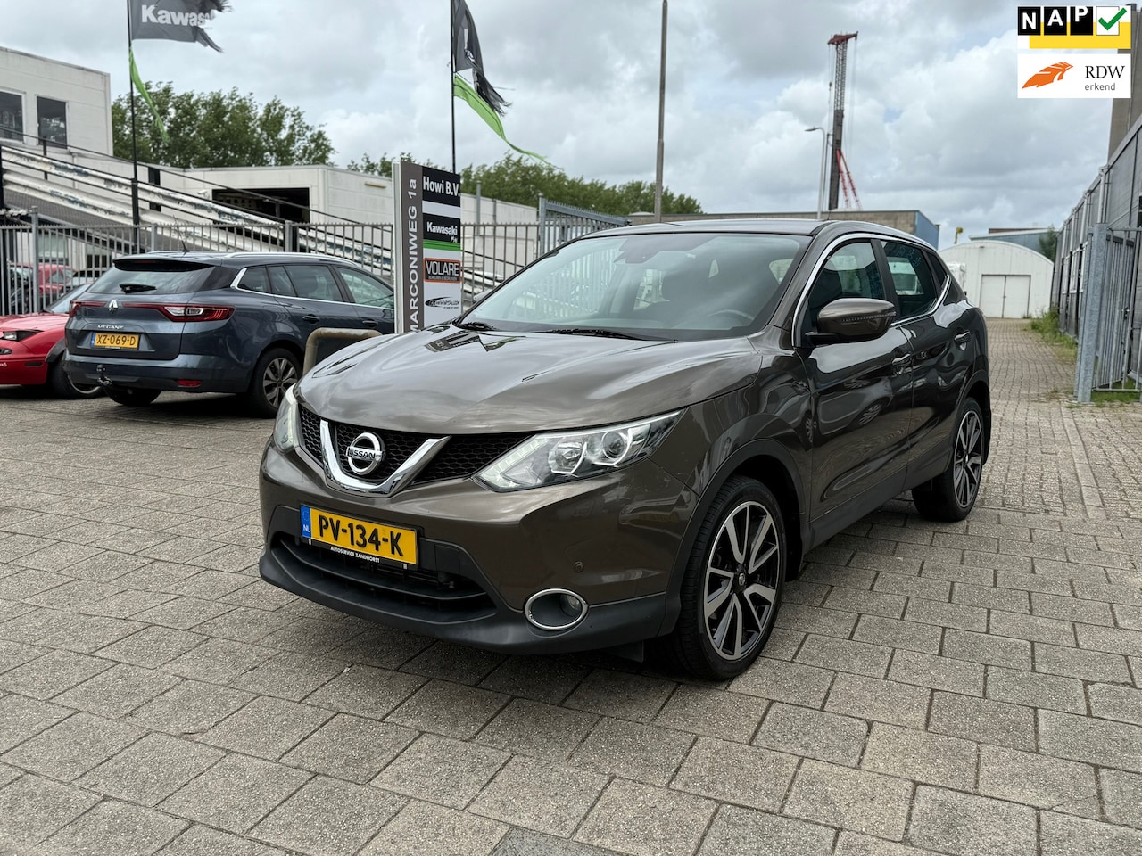 Nissan Qashqai - 1.2 Acenta | AUTOMAAT | CAMERA |LED | LAGE KILOMETERS! - AutoWereld.nl