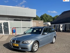 BMW 3-serie Touring - 318d Business Line
