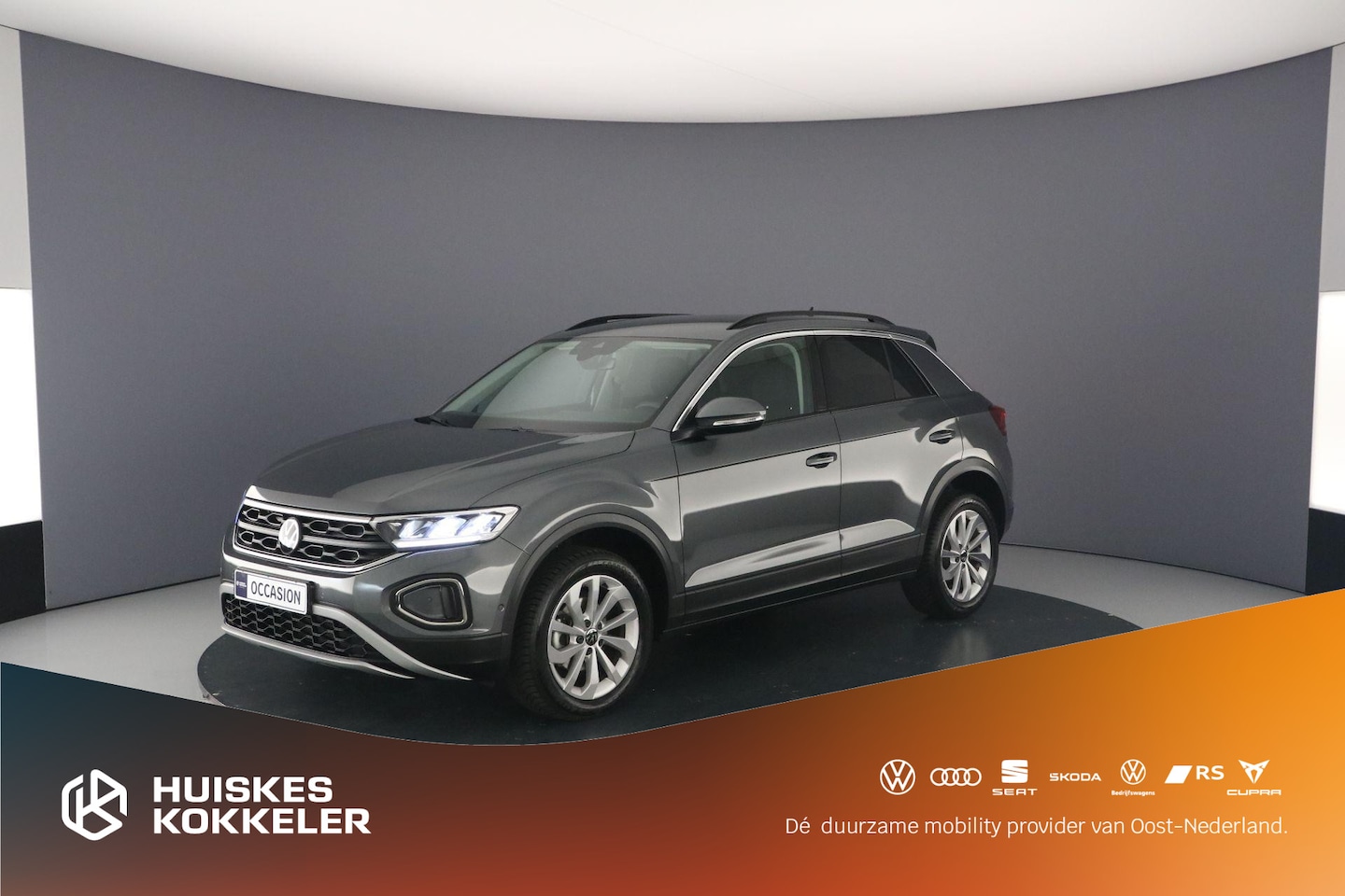 Volkswagen T-Roc - Life Edition 1.0 TSI 115pk Adaptive cruise control, Achteruitrijcamera, Stoelverwarming, L - AutoWereld.nl