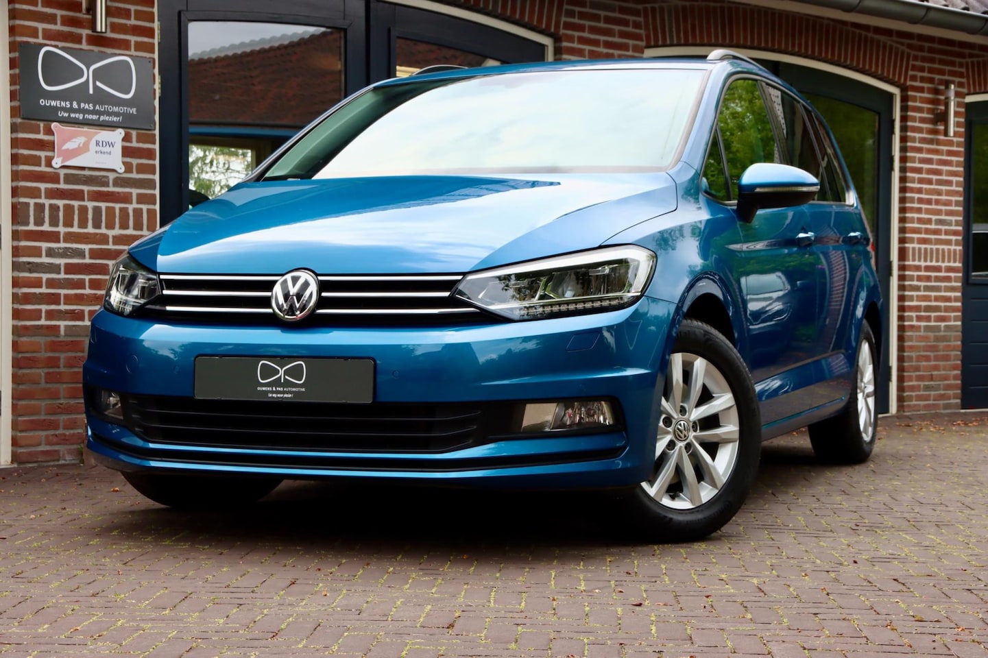 Volkswagen Touran - 1.4 TSI Comfortline 7 PERSOONS | 1E EIGENAAR | NAVIGATIE | CRUISE | TREKHAAK - AutoWereld.nl
