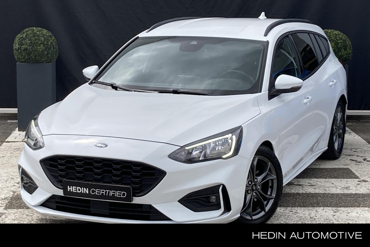Ford Focus Wagon - 1.0 EcoBoost ST-Line | Automaat | Winterpakket - AutoWereld.nl