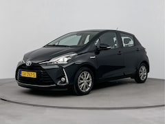 Toyota Yaris - 1.5 Hybrid Design | Navigatie | Lichtmetale Velgen | Louwman Hellevoetssluis