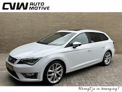 Seat Leon ST - 1.4 TSI 150pk ACT | FR Dynamic | Panoramadak | Trekhaak | Leder/alcantara | Navigatie | Cr