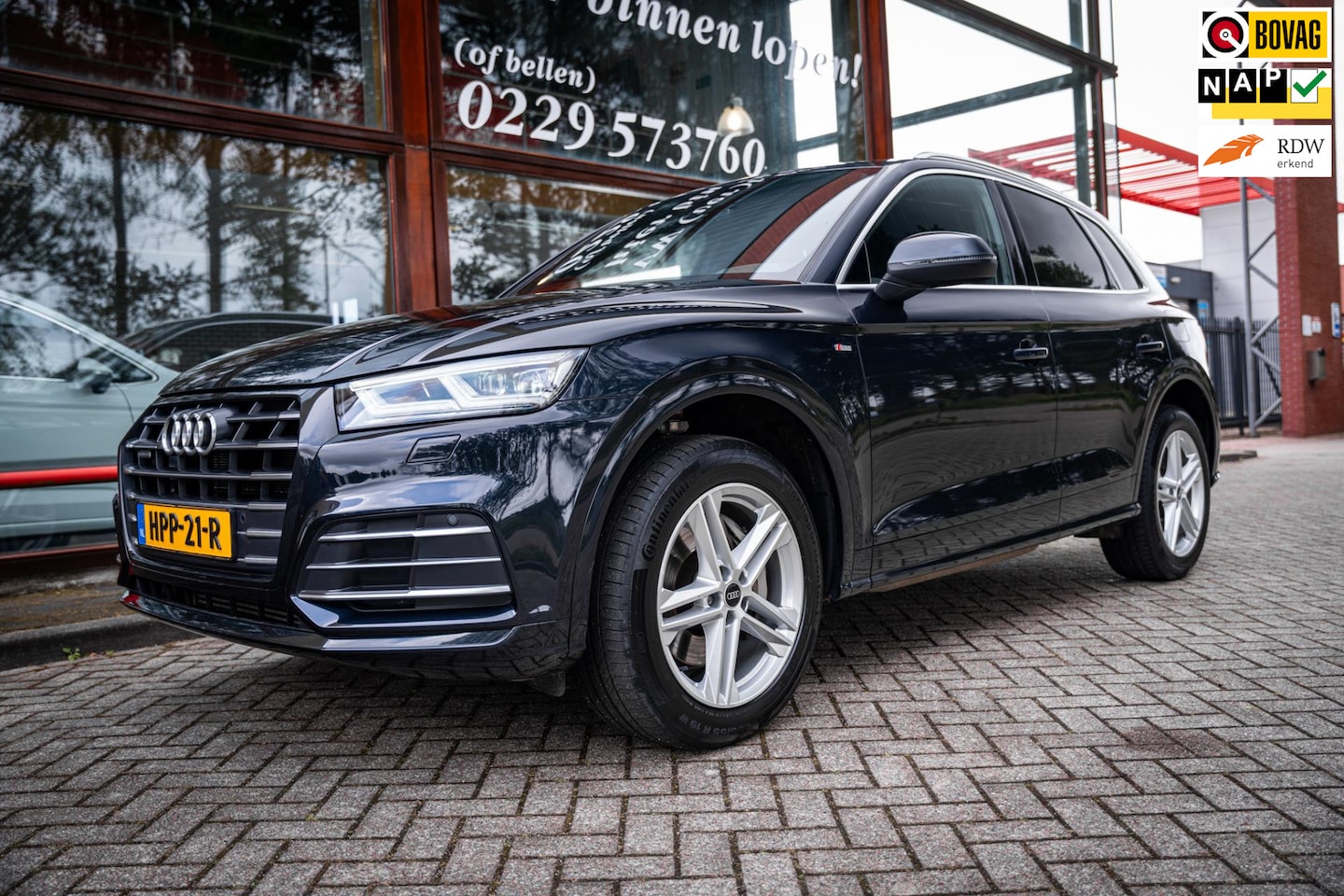 Audi Q5 - 55 E-TFSI S-line Quattro Competition | Incl. BTW | Camera | LED | Navigatie-High | Keyless - AutoWereld.nl