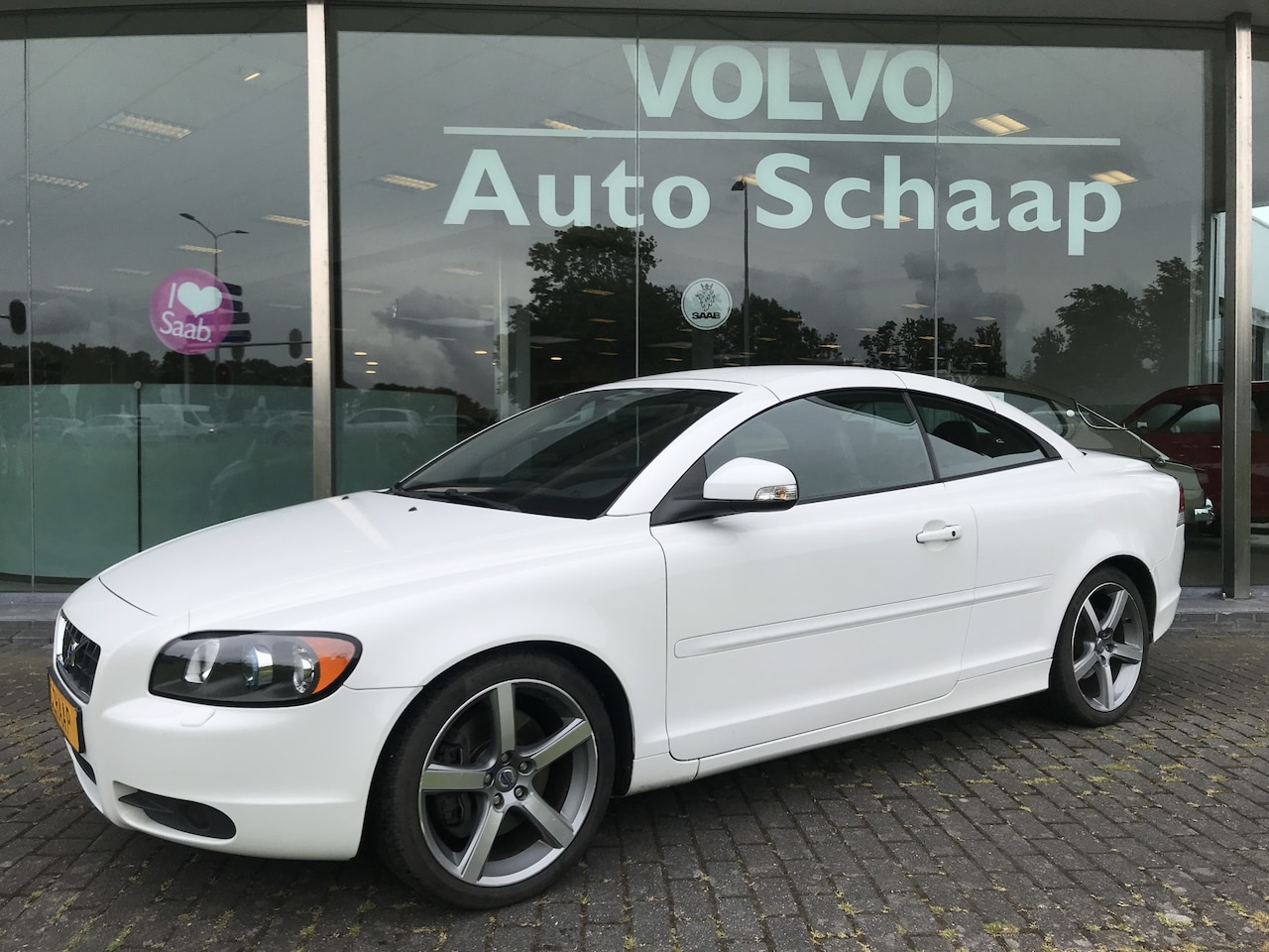 Volvo C70 - Cabriolet 2.4i Summum Automaat | Rijklaar incl garantie | Keyless entry Stoelverwarming Xe - AutoWereld.nl