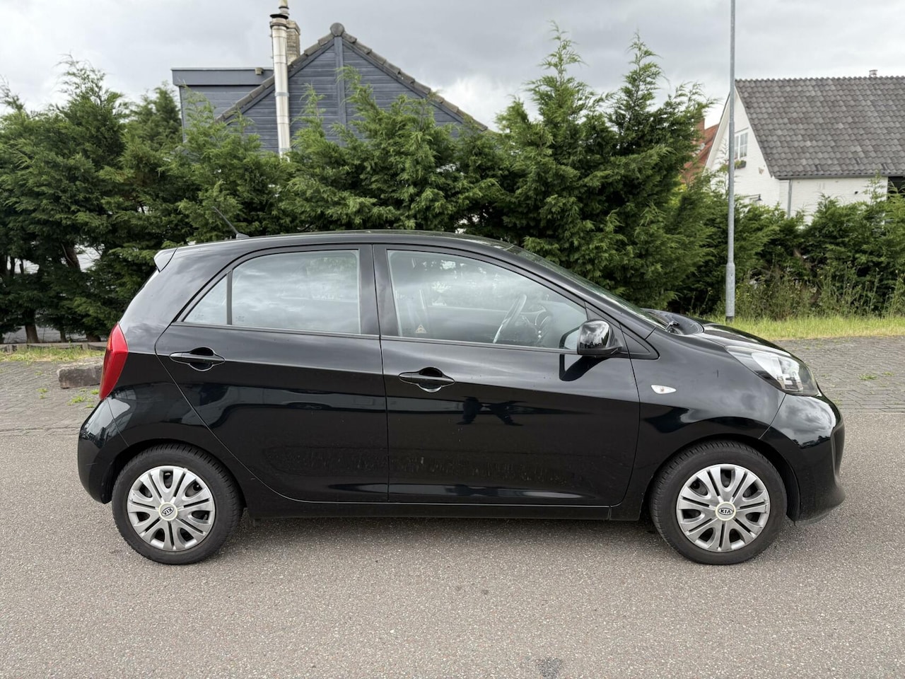 Kia Picanto - 1.0 CVVT ComfortLine 5-deurs Airco Start/stop - AutoWereld.nl