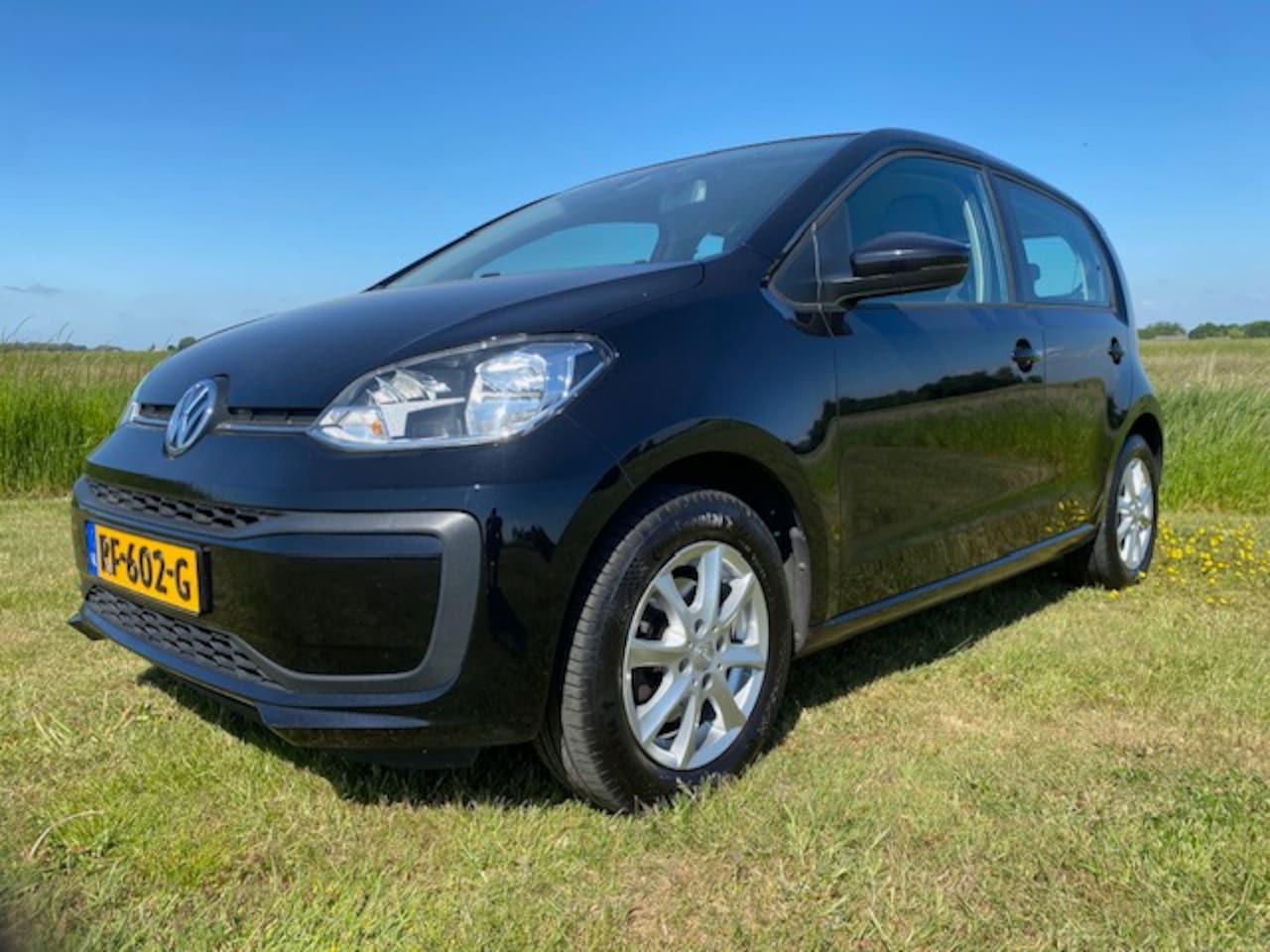 Volkswagen Up! - 1.0 60PK 5D BMT Move up! - AutoWereld.nl