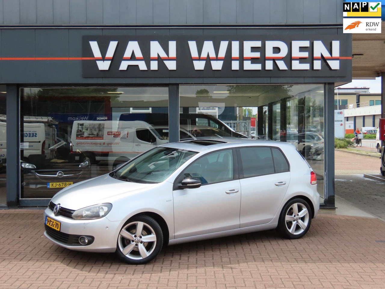 Volkswagen Golf - 1.2 TSI Match Aut. Schuifdak Trekhaak PDC Navi Clima Cruise - AutoWereld.nl