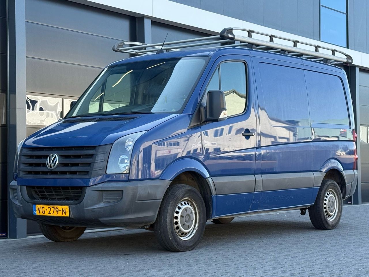 Volkswagen Crafter - 2.0 TDI Camera 3-PERS - AutoWereld.nl