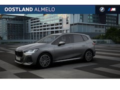 BMW 2-serie Active Tourer - 225e xDrive M Sport / Panoramadak / Achteruitrijcamera / Sportstoelen / Comfort Access / M