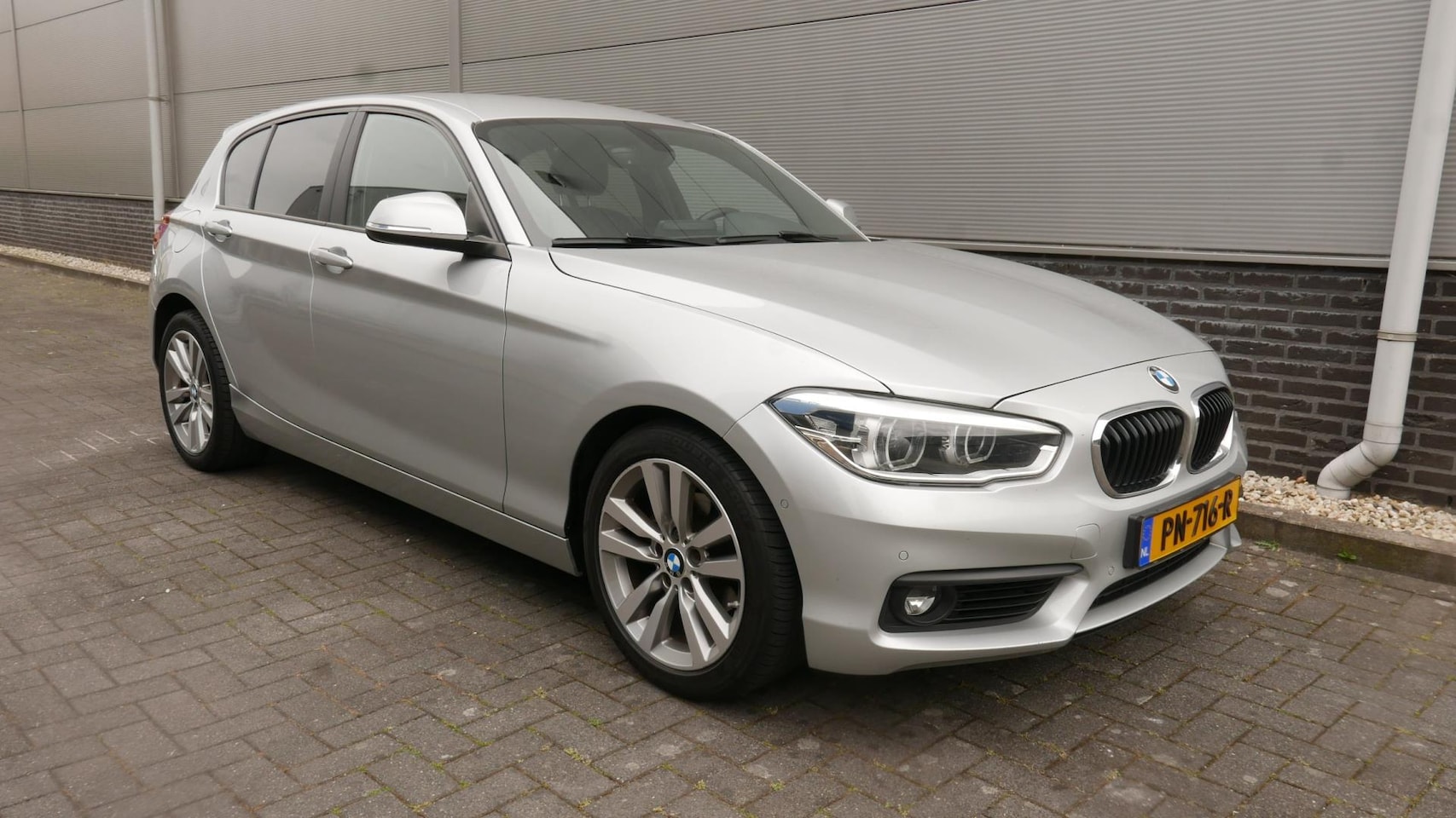 BMW 1-serie - 118i 136 PK Corporate Lease Executive AUT,NAVI,LEER,CLIMA,XENON,CAMARA. - AutoWereld.nl