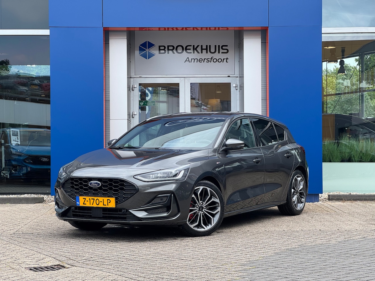 Ford Focus - 1.0 EcoBoost Hybrid ST Line X | Winterpakket | Navi | Keyless entry+start | 18'' | Full-LE - AutoWereld.nl