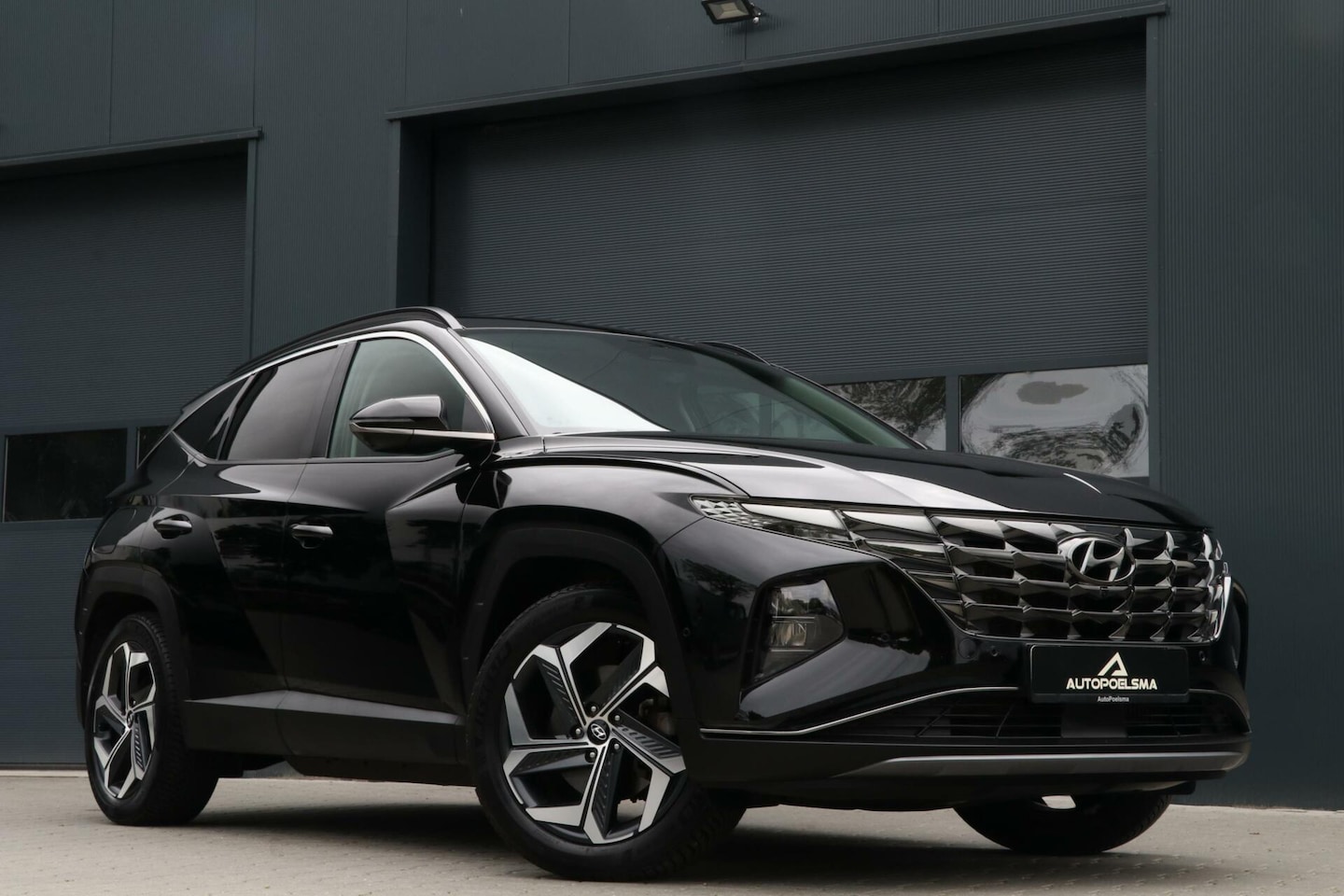 Hyundai Tucson - 1.6 T-GDI PHEV Premium AWD Leder 360View MemorySeats Trekhaak Adaptiv Cruise LaneAssist Bl - AutoWereld.nl