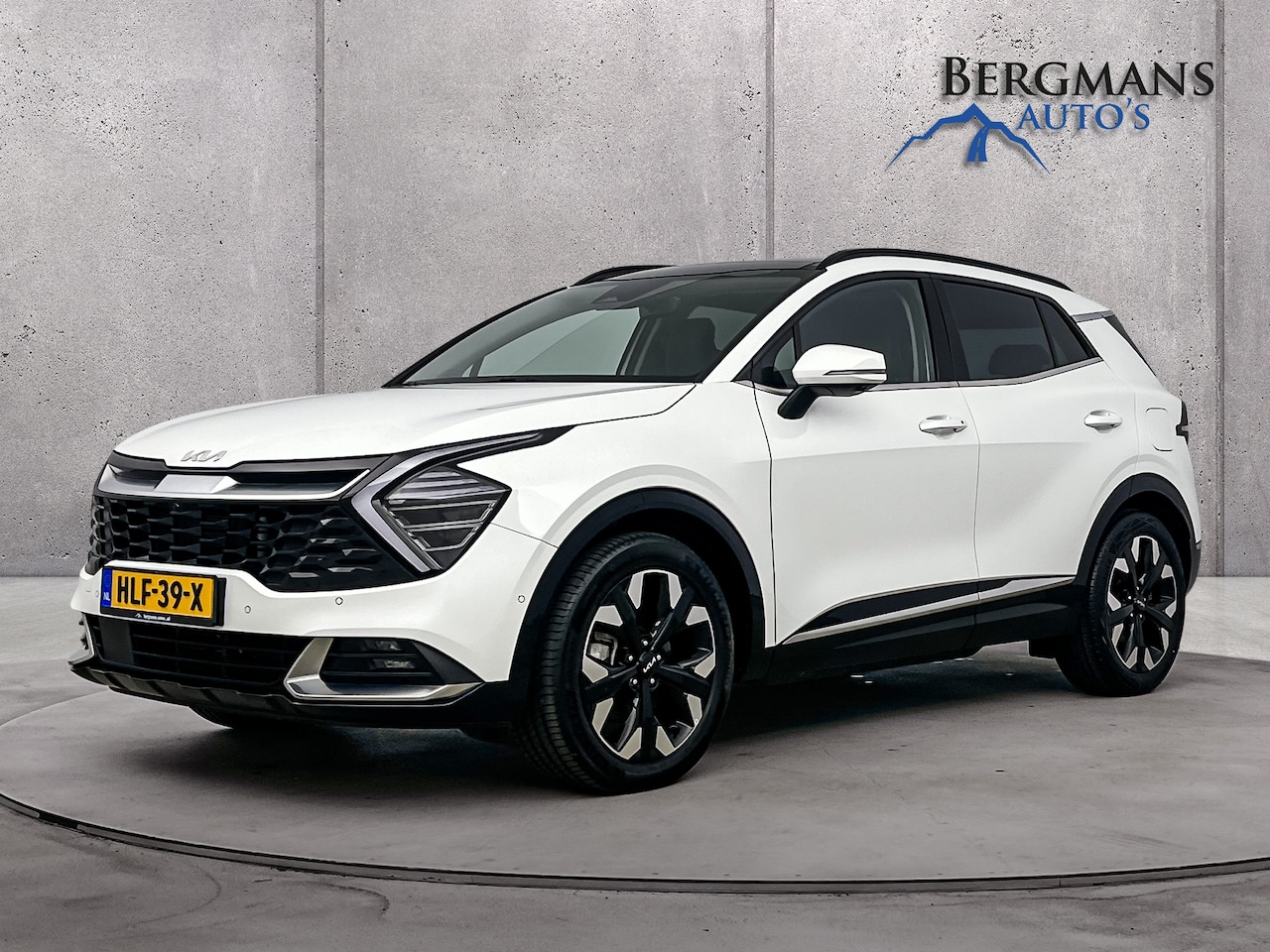 Kia Sportage - 1.6 T-GDi Plug-in Hybrid AWD Pace // AUTOMAAT // PANORAMADAK // LEDER // - AutoWereld.nl