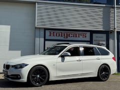 BMW 3-serie Touring - 330i Business Edition | Pano | Pdc | Leer | Led | Hub |