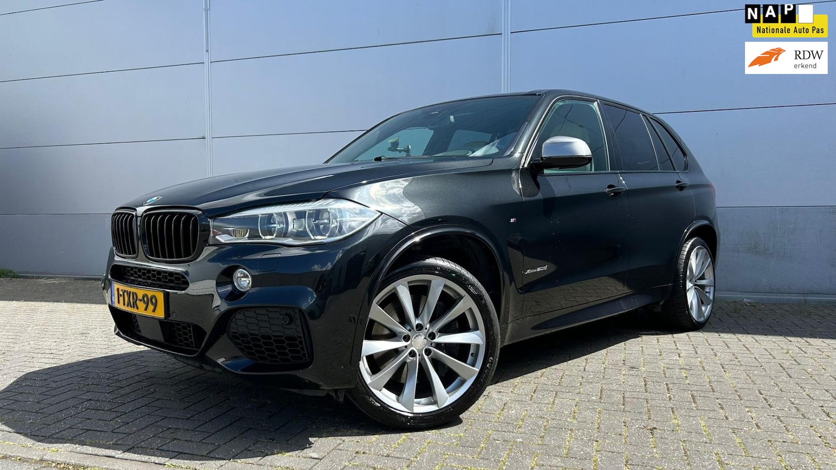 BMW X5 - M50d Aut, Memory, Sportstoelen, Camera - AutoWereld.nl