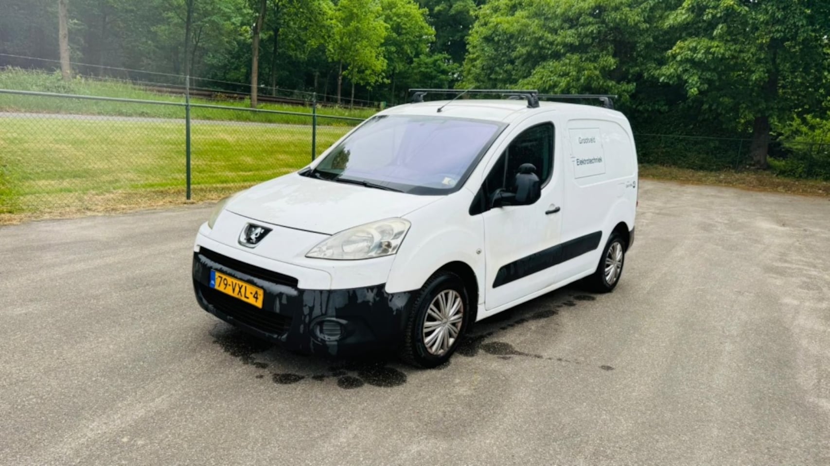 Peugeot Partner - 120 1.6 HDI L1 XR 120 1.6 HDI L1 XR - AutoWereld.nl