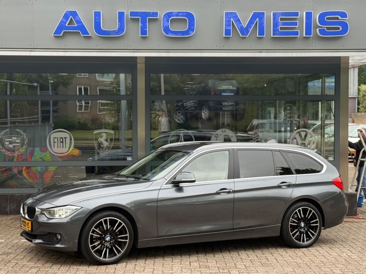 BMW 3-serie - 316I Executive Automaat Leder Navi Xenon - AutoWereld.nl
