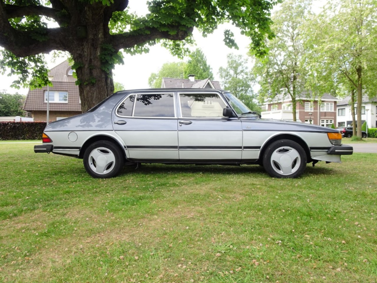 saab-900-2-0-t-cd-finlandia-2-0-t-cd-finlandia.jpg