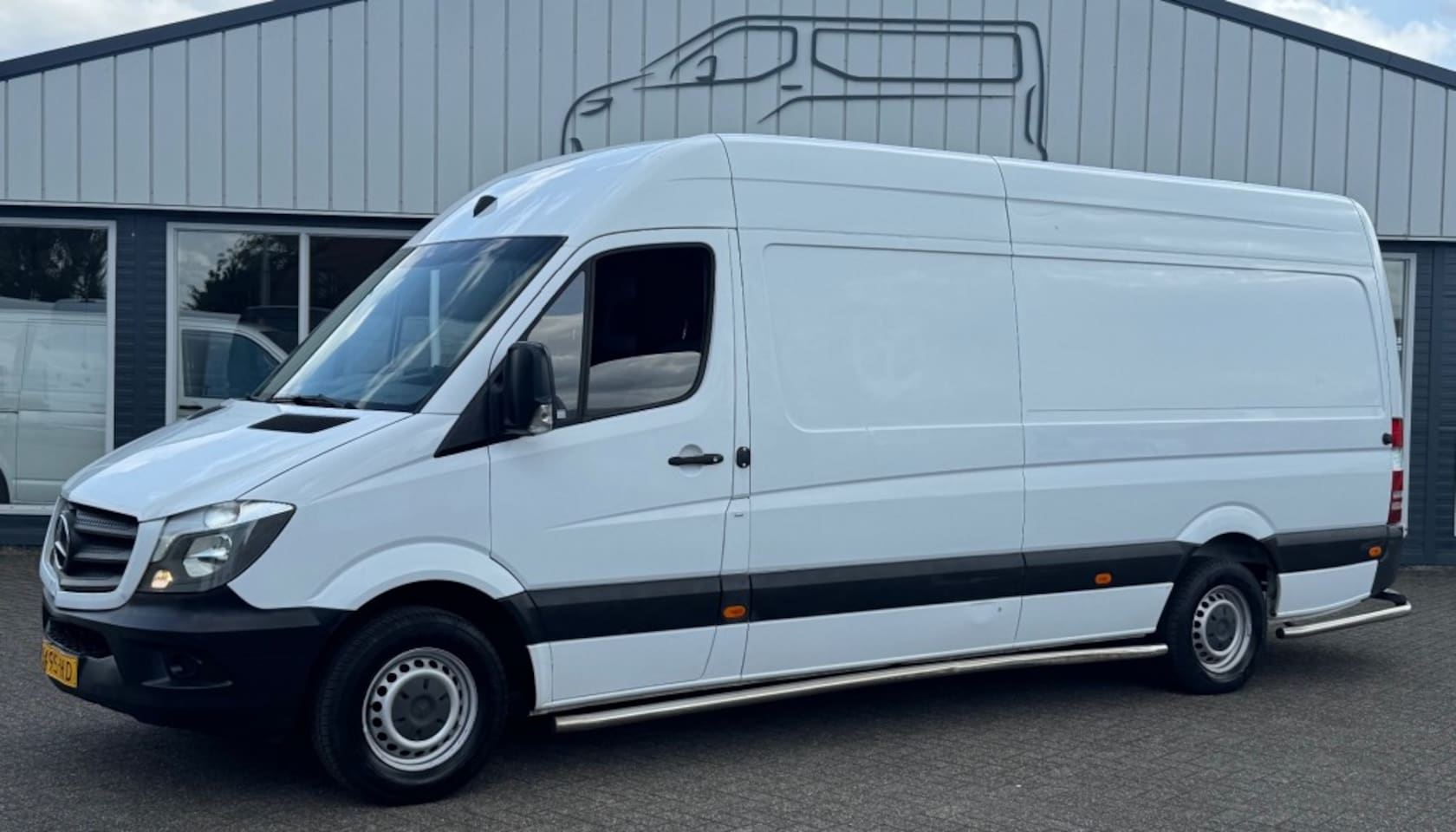 Mercedes-Benz Sprinter - 311 CDI 84KW 114PK L3H2 AUTOMAAT EURO 6  CAMERA/ ELEC RAMEN/ 100% DEALERONDERHOUDEN - AutoWereld.nl