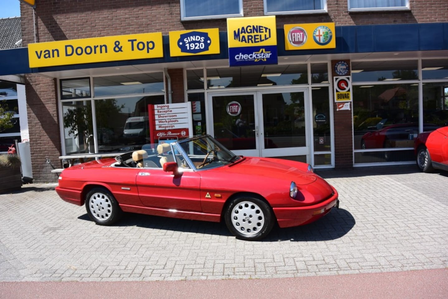 Alfa Romeo Spider - 1.6 motor - AutoWereld.nl