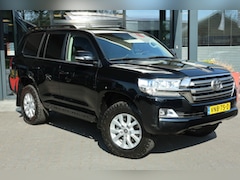 Toyota Land Cruiser V8 - 4.5 D ELEGANCE A/T VAN