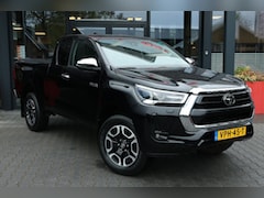 Toyota HiLux - 2.4 D-4D X-TRA CAB COMFORT 4WD VAN