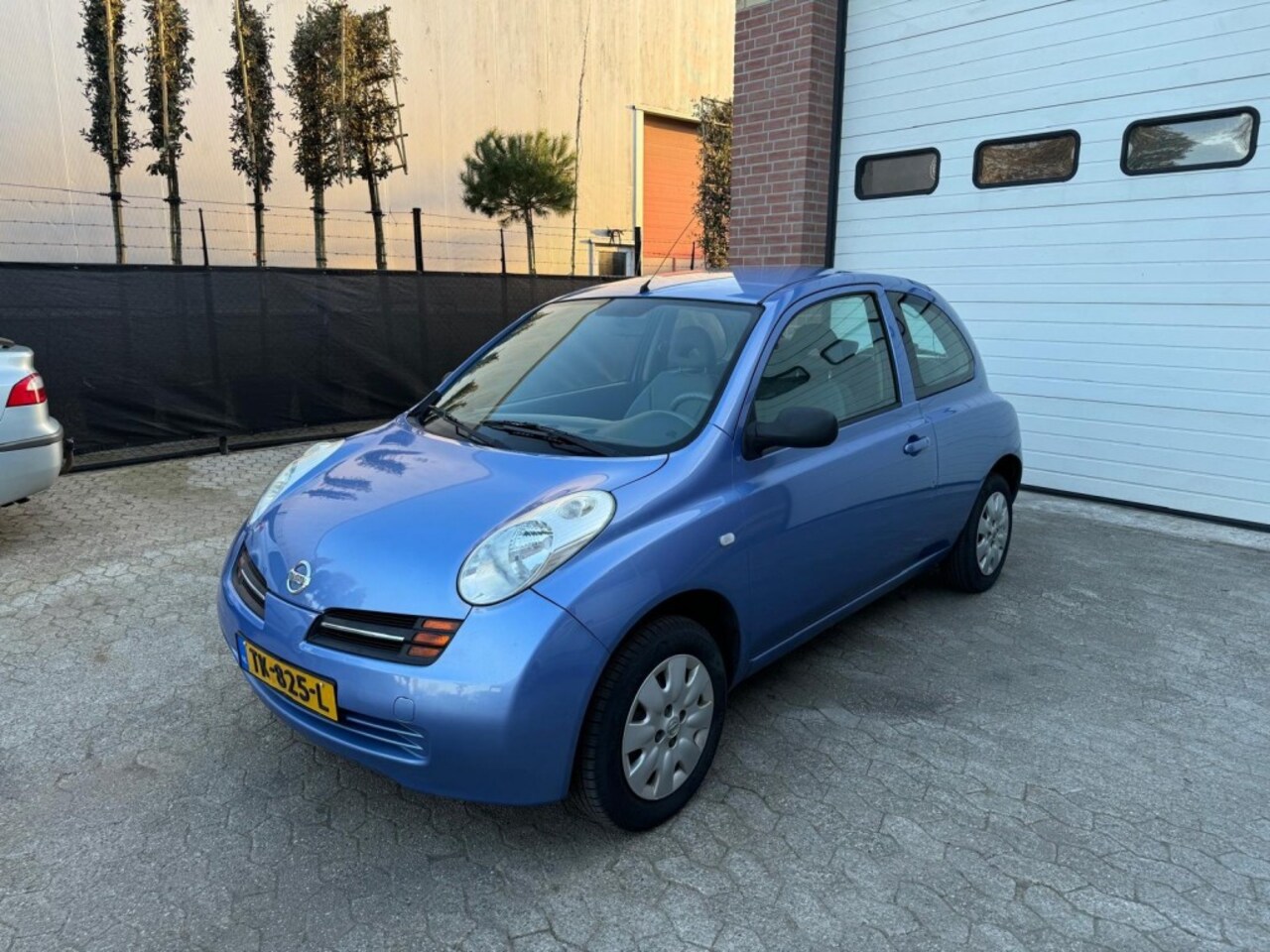 Nissan Micra - 1.2 Keyless entry/start goede staat nieuwe APK - AutoWereld.nl