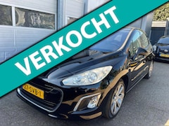 Peugeot 308 - 1.6 THP Allure 156 PK-Navi-Leder-Panorama-Clima