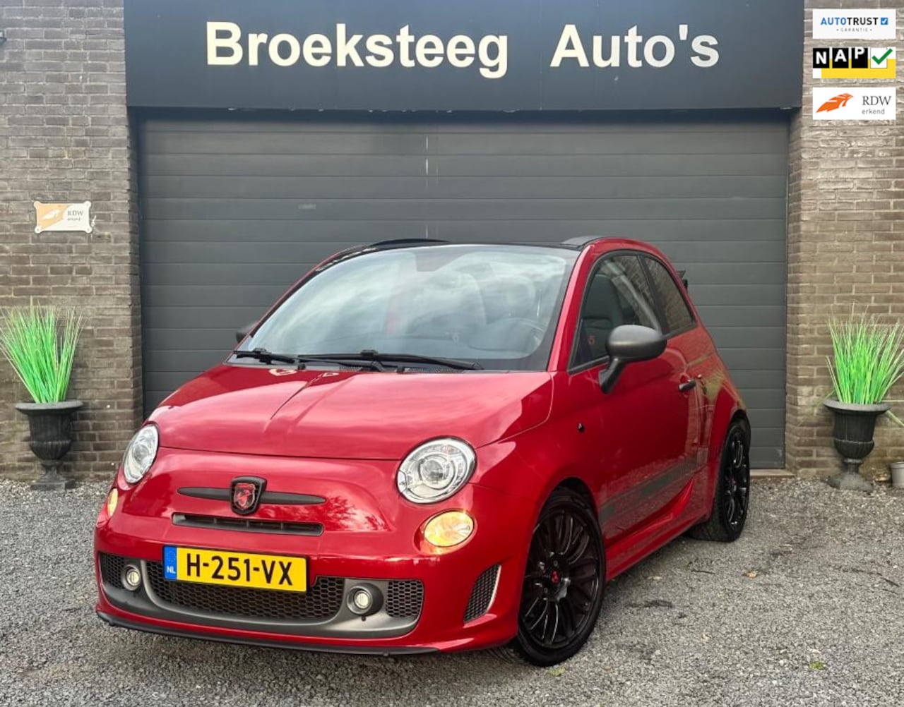 Fiat 500 C - 1.4 T-Jet Abarth Turismo 595competizione/Uniek - AutoWereld.nl