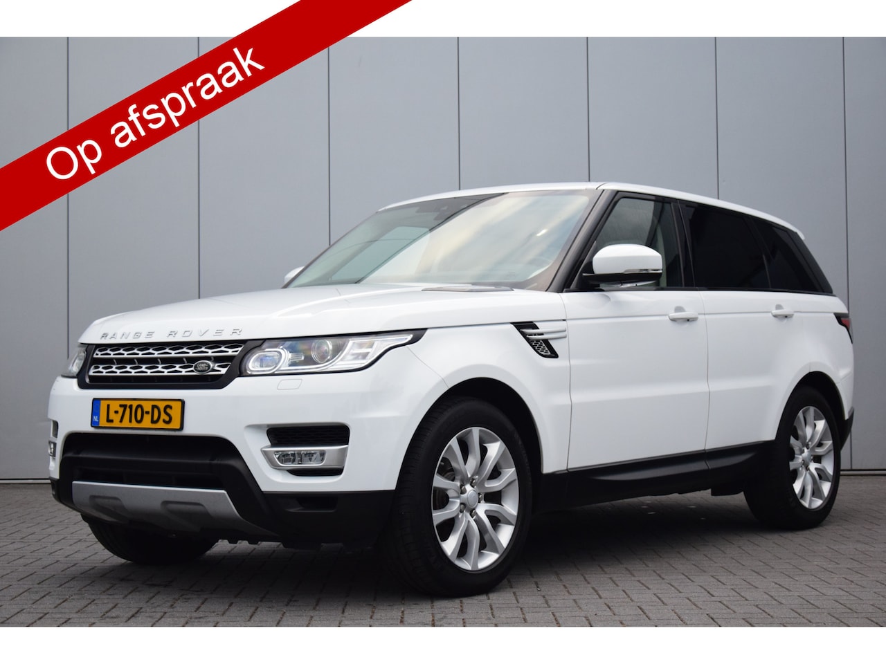 Land Rover Range Rover Sport - 2.0 SD4 HSE Pano/Dak Leer/Verwarmd Bi-Xenon 70dkm! - AutoWereld.nl