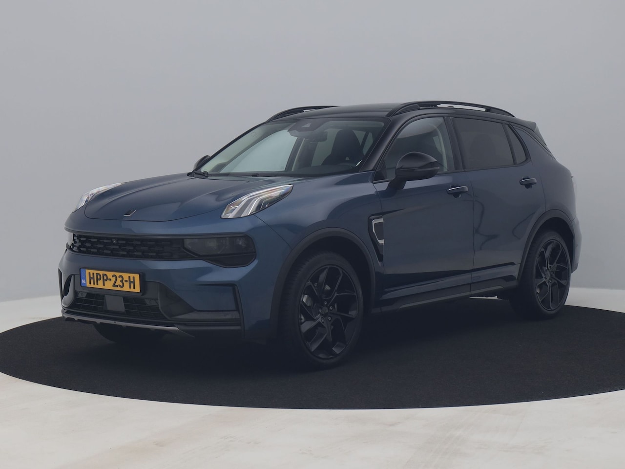 Lynk & Co 01 - 1.5 Plug-in Hybrid | 360° | BLACK - AutoWereld.nl