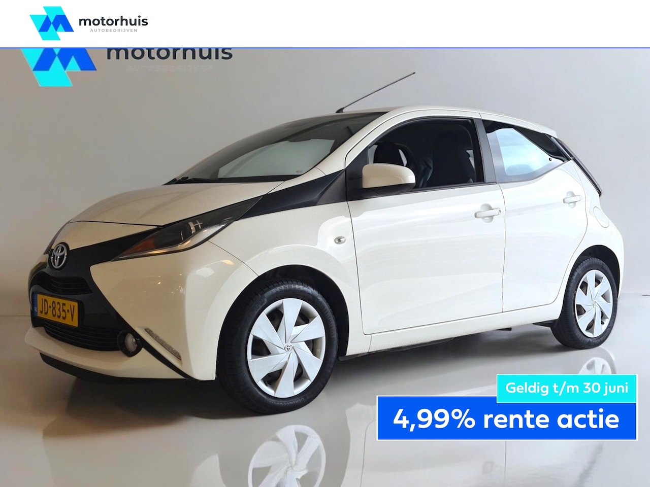 Toyota Aygo - 1.0 VVT-i 69pk 5D x-play CAMERA AIRCO BLUETOOTH - AutoWereld.nl