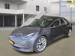 Tesla Model 3 - Long Range Dual Motor AWD 75 kWh 19"LM velgen Mooi