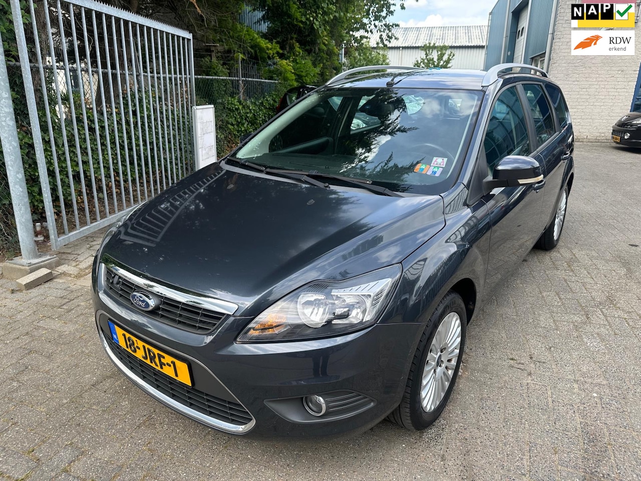 Ford Focus Wagon - 1.8 Titanium 1.8 Titanium, Clima, Apk 04/2026, Cruise Control, Trekhaak - AutoWereld.nl